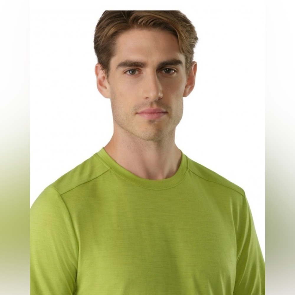 Arc'teryx Vibrant Green Short Sleeve Tee wool blend layering piece
